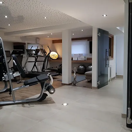 Vergeiner Otel Seefeld in Tirol